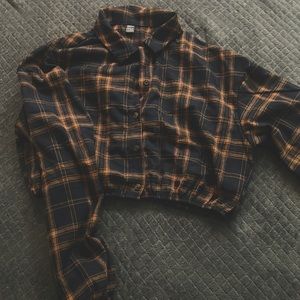 Belly button up shirt
